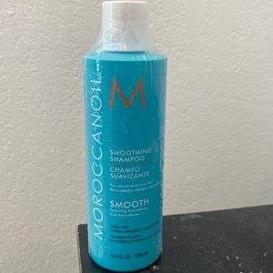 Moroccan Oil smoothing shampoo